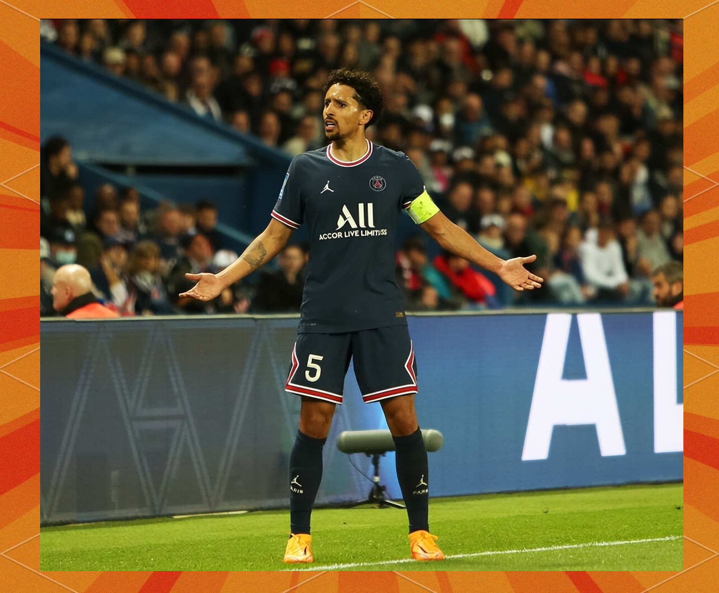 熊猫电竞 -窗口期巴黎圣日耳曼更衣室发声——意大利杯节点到来，质疑声仍在，阵容厚度经受考验 