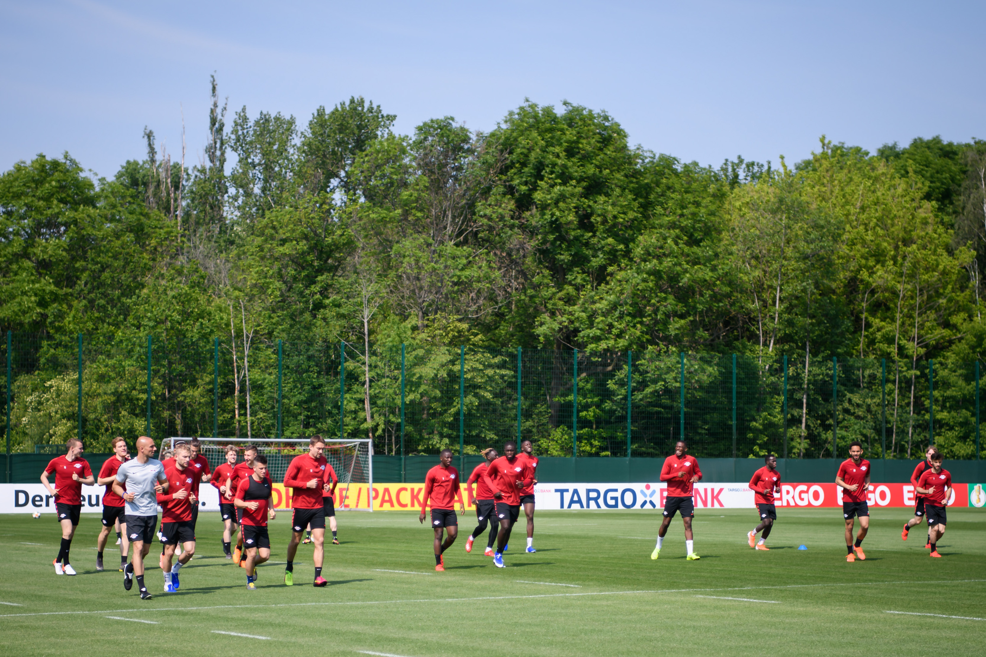 熊猫娱乐网页版 -窗口期布鲁克林篮网备战德国杯，主帅复盘细节曝光，压力陡增，球探报告显示潜力的简单介绍