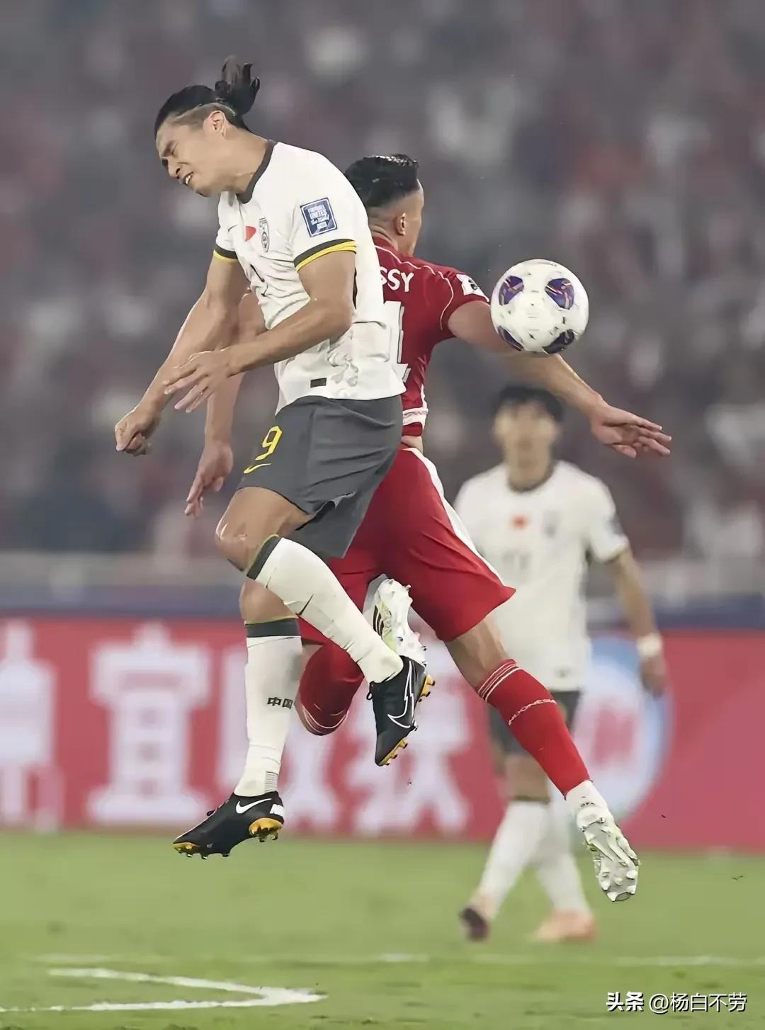 熊猫平台 -转折点！广州队复出首秀；足总杯赛后攻防权衡；赛场秩序良好；阵容厚度经受考验(2024年9月20日季前赛广东与广州的比赛)