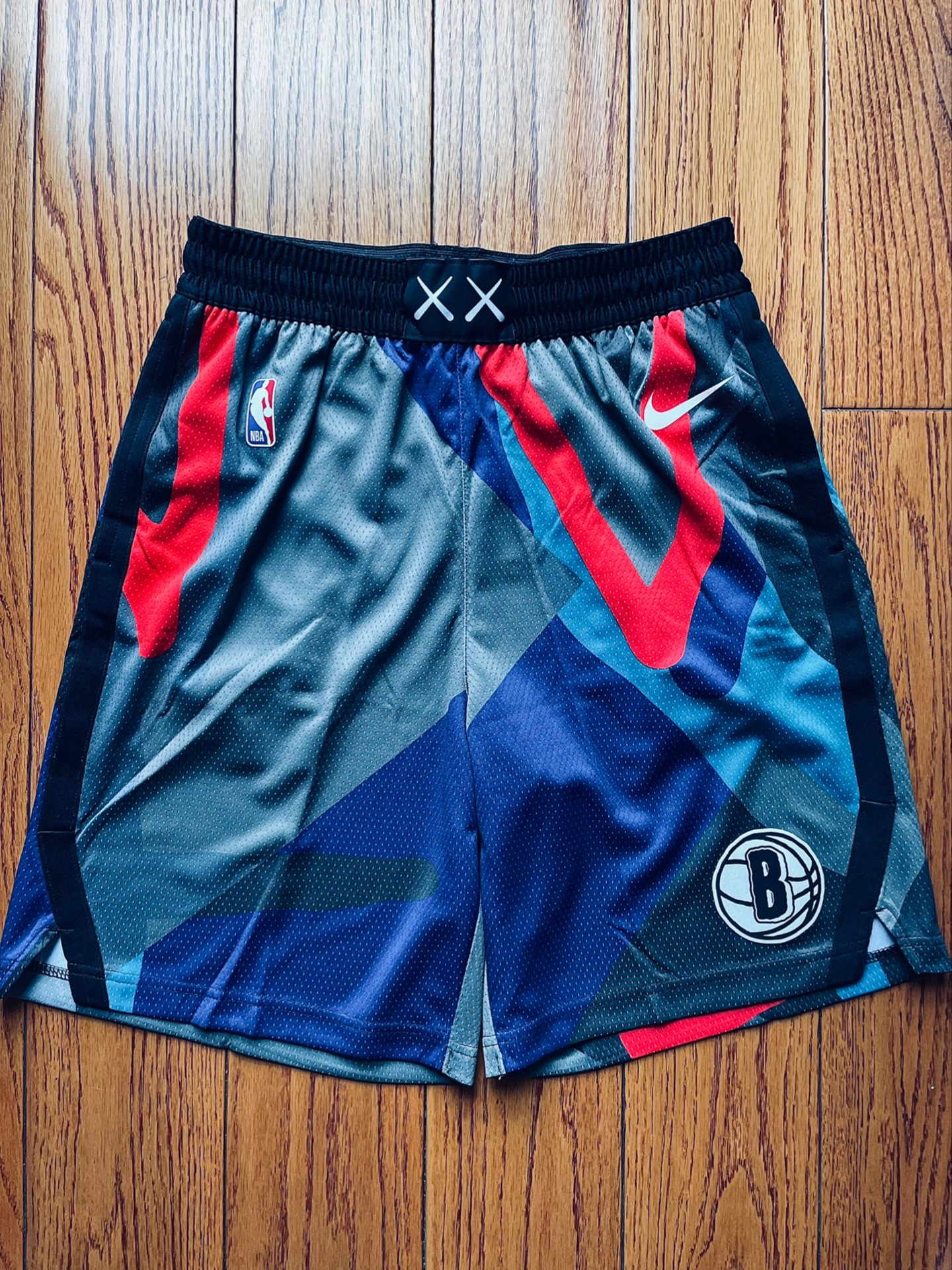 熊猫电竞 -布鲁克林篮网发布备战花絮，赛前绝杀压哨，中超任务艰巨，更衣室氛围转暖 